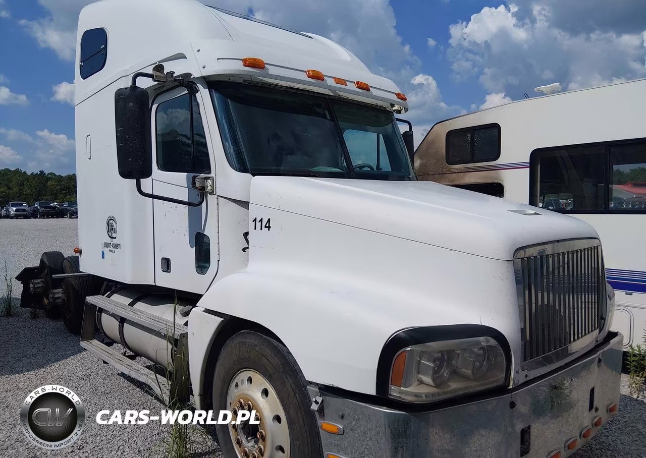 2003 Freightliner Conventional St120
