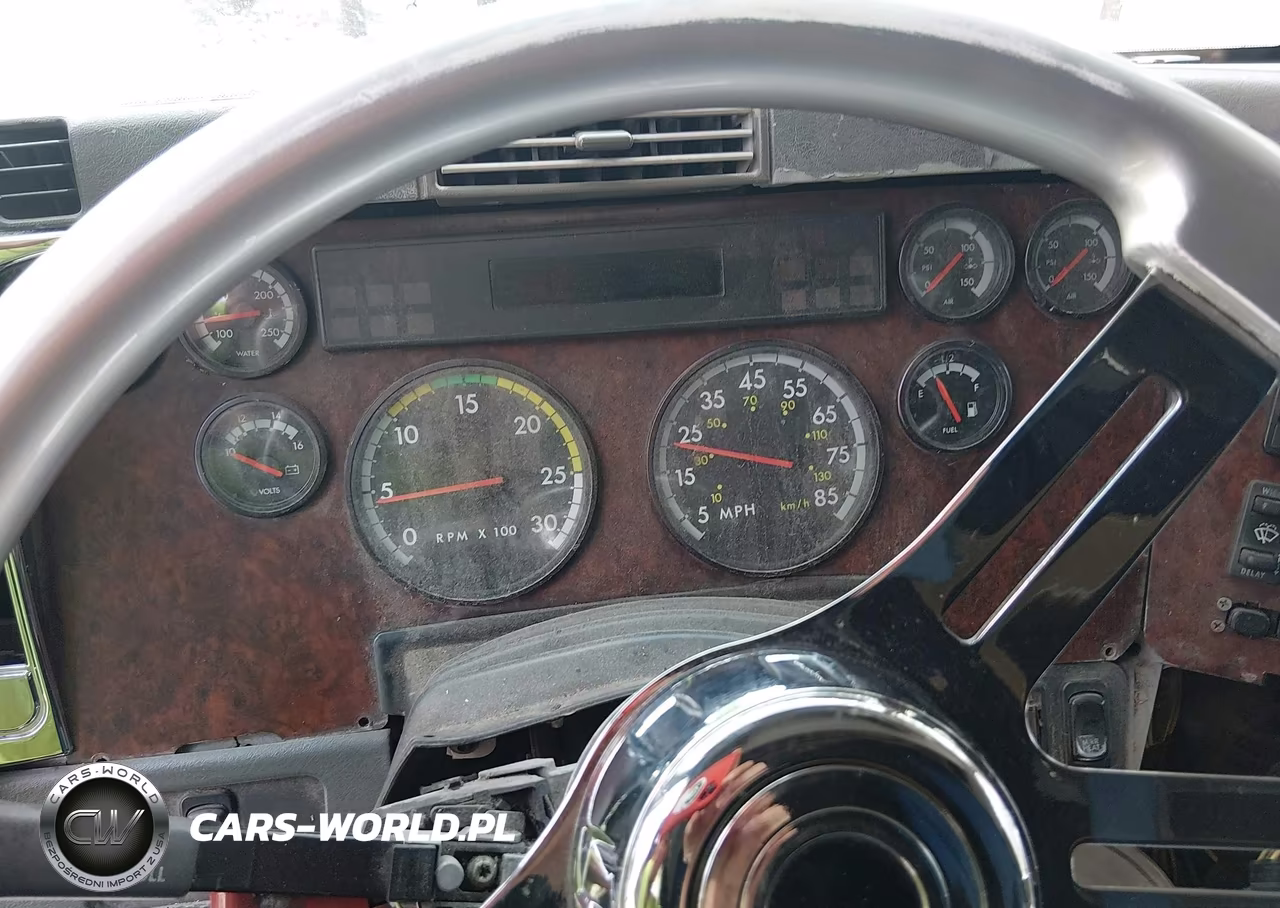2003 Freightliner Conventional St120 VIN:1FUJBBCG53LK64846 - 5