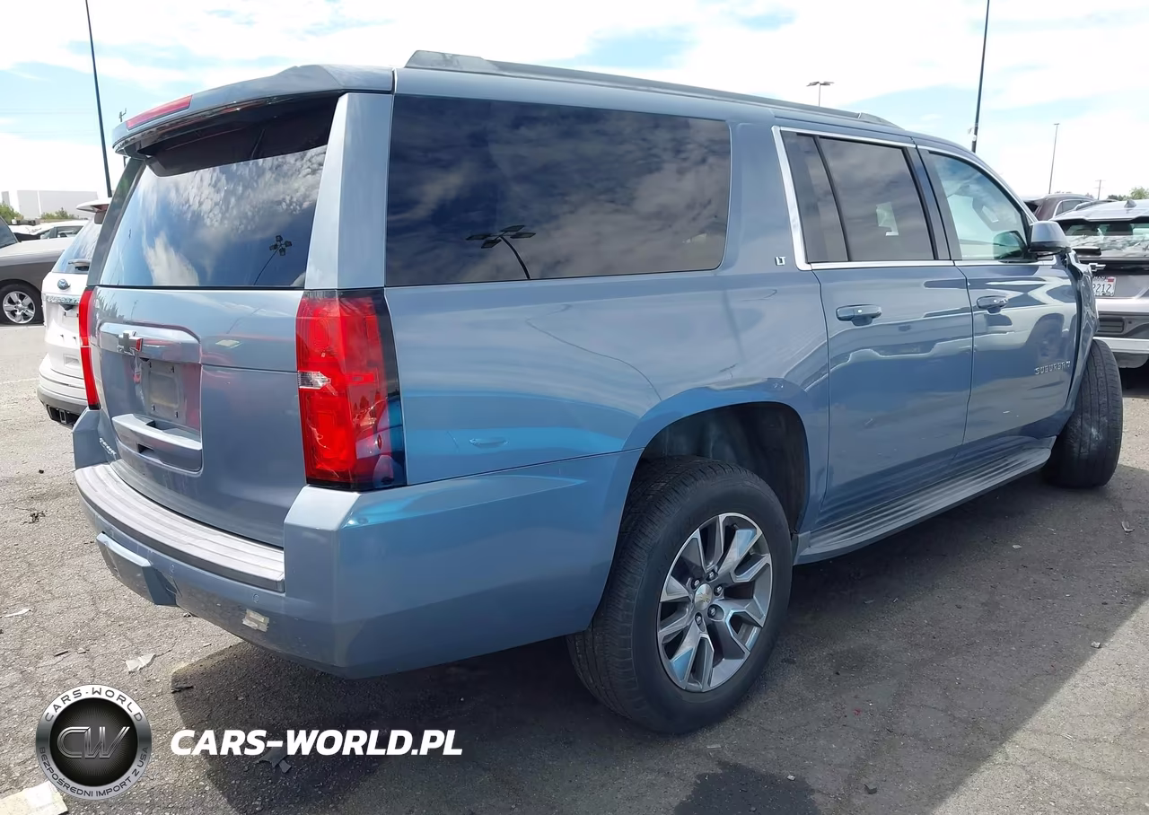 2016 Chevrolet Suburban Lt VIN:1GNSKHKC4GR292032 - 4