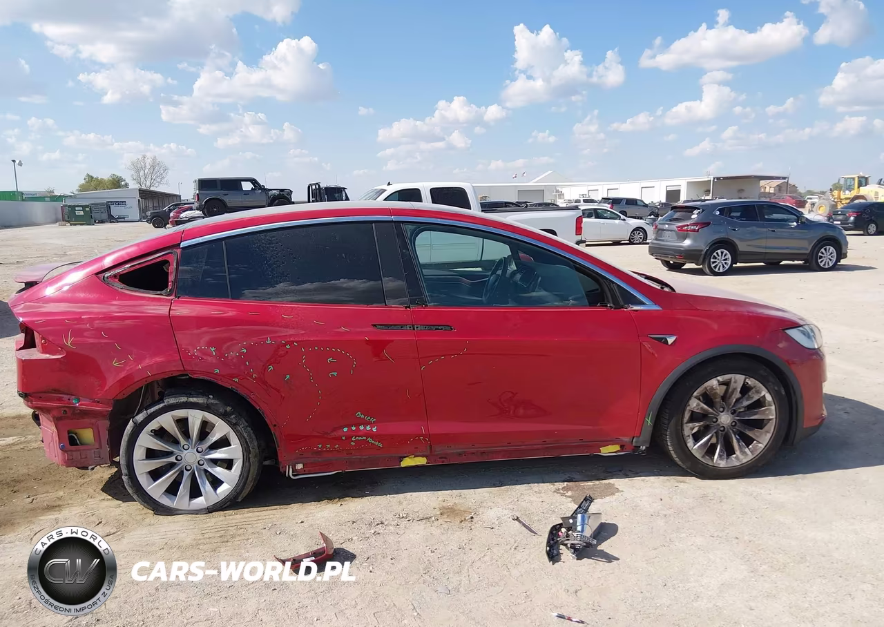 2020 Tesla Model X Long Range Dual Motor All-Wheel Drive-Long Range Plus Dual Motor All-Wheel Drive VIN:5YJXCBE2XLF244076 - 13