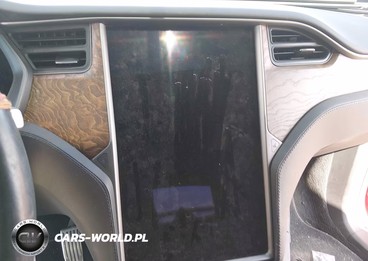 2020 Tesla Model X Long Range Dual Motor All-Wheel Drive-Long Range Plus Dual Motor All-Wheel Drive VIN:5YJXCBE2XLF244076 - 18