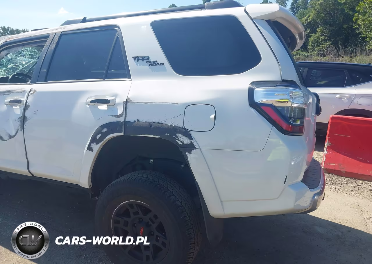 2021 Toyota 4Runner Trd Off Road Premium VIN:JTERU5JR7M5958157 - 19