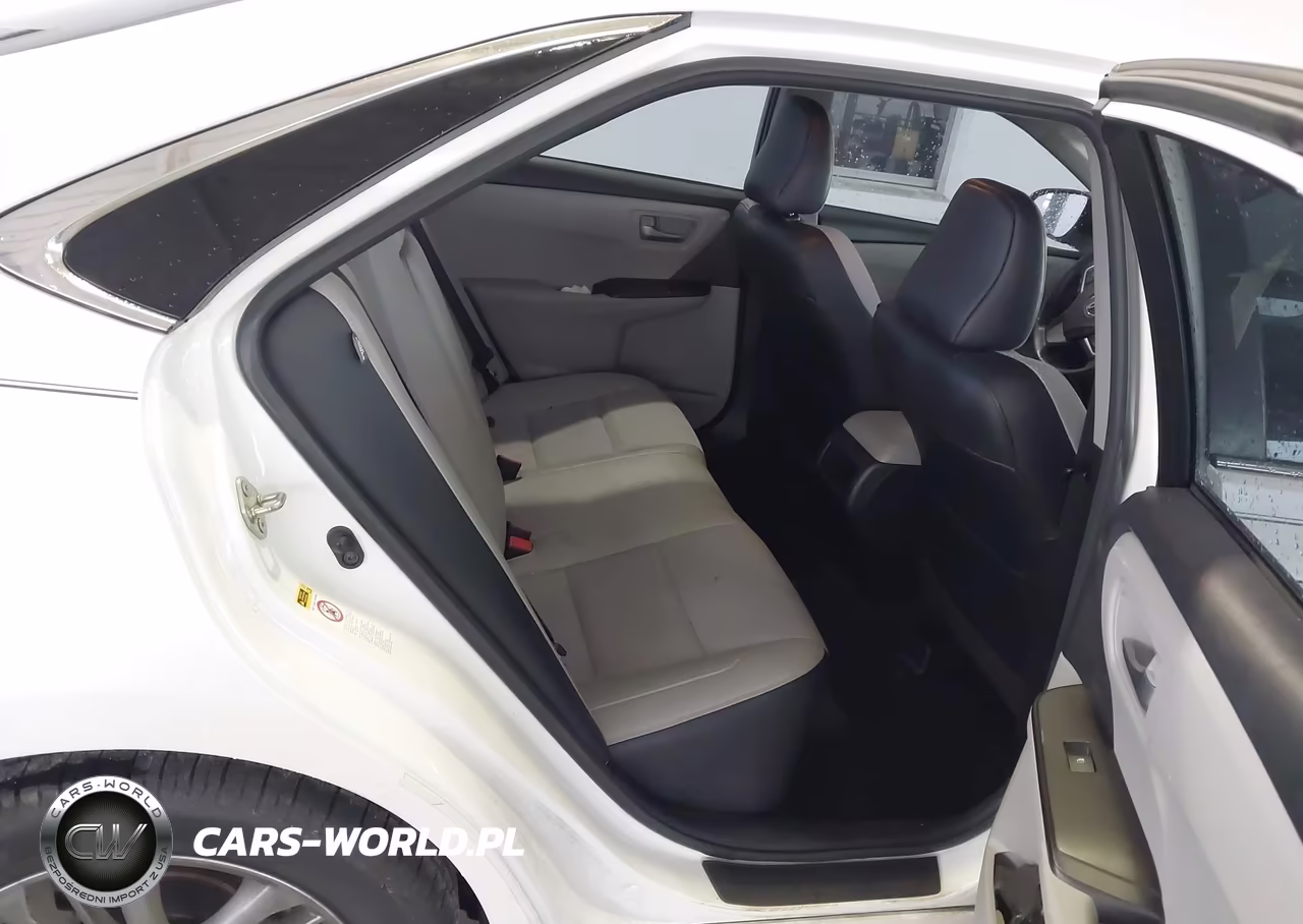 2017 Toyota Camry Se VIN:4T1BF1FK8HU371204 - 8
