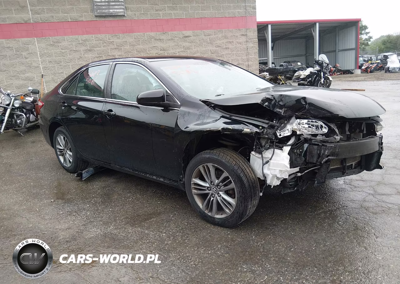 2016 Toyota Camry Se – zdjęcie 1 z 16