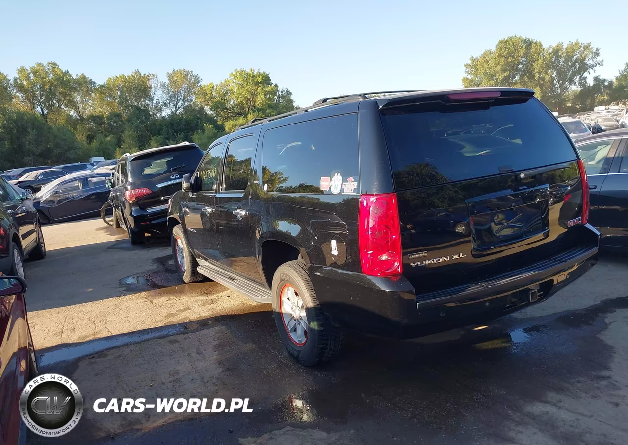 2012 GMC Yukon Xl 1500 Slt VIN:1GKS2KE7XCR168026 - 3
