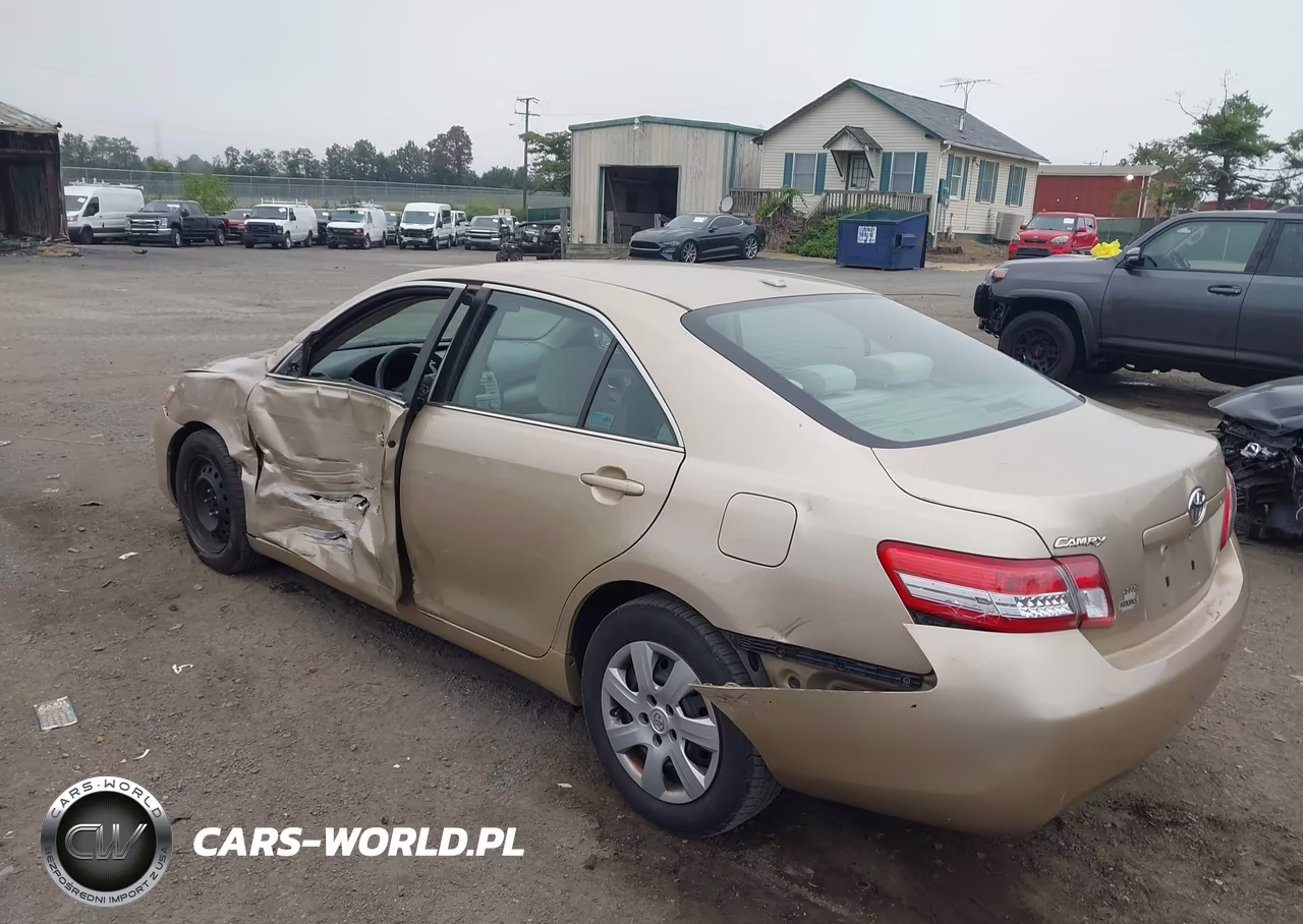 2011 Toyota Camry Le VIN:4T1BF3EK9BU603233 - 3
