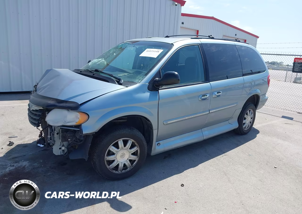 2005 Chrysler Town & Country Touring VIN:2C8GP54L95R275776 - 2