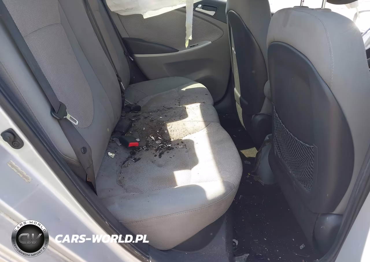 2013 Hyundai Accent Gls VIN:KMHCT4AE0DU290210 - 8