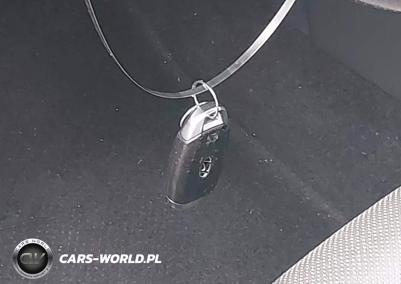 2019 Hyundai Kona Limited VIN:KM8K3CA52KU275274 - 11