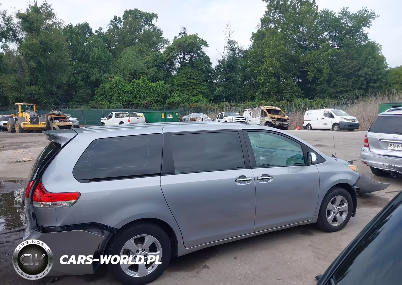 2012 Toyota Sienna Base V6 7 Passenger VIN:5TDZK3DC9CS195475 - 13
