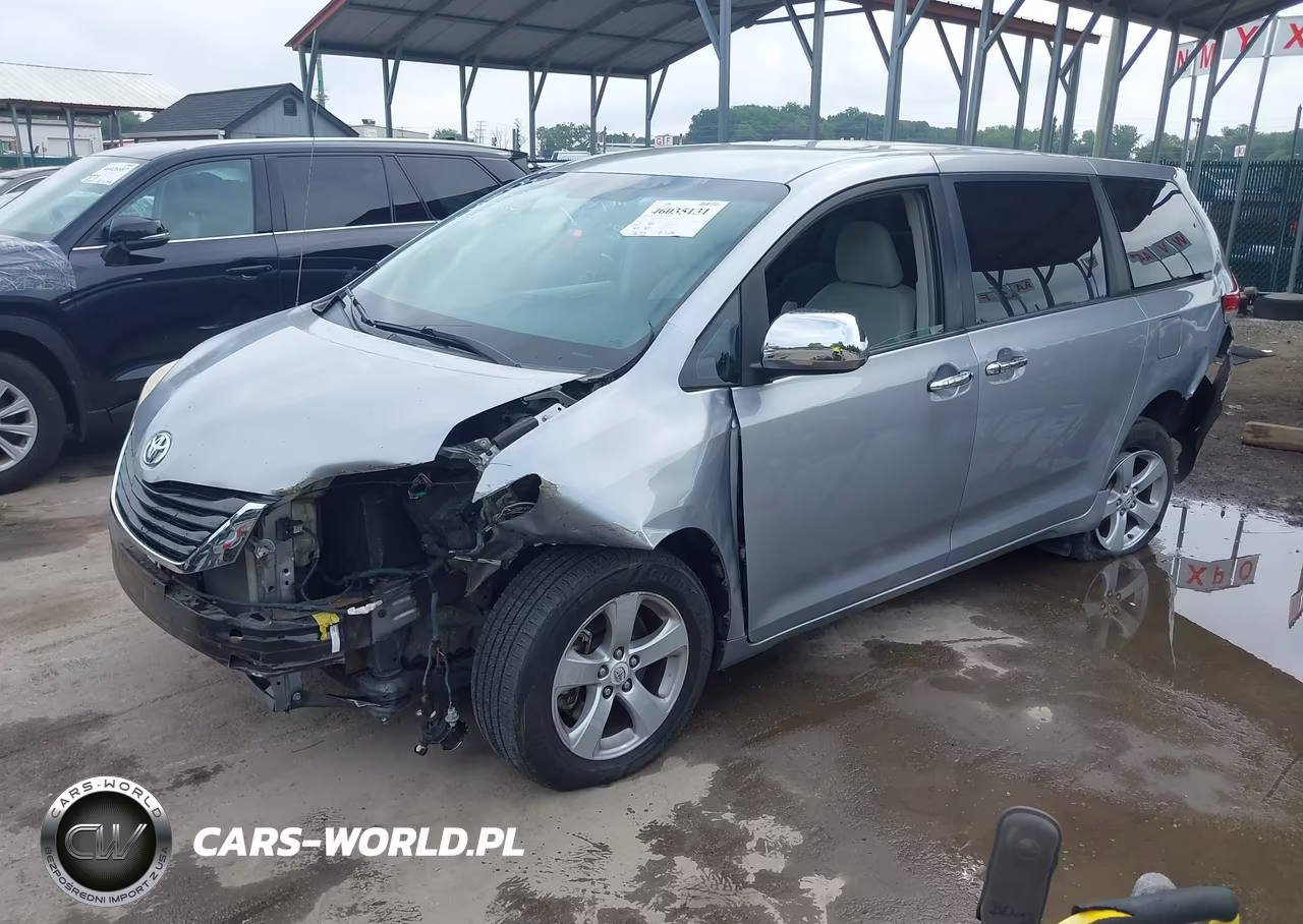 2012 Toyota Sienna Base V6 7 Passenger VIN:5TDZK3DC9CS195475 - 2