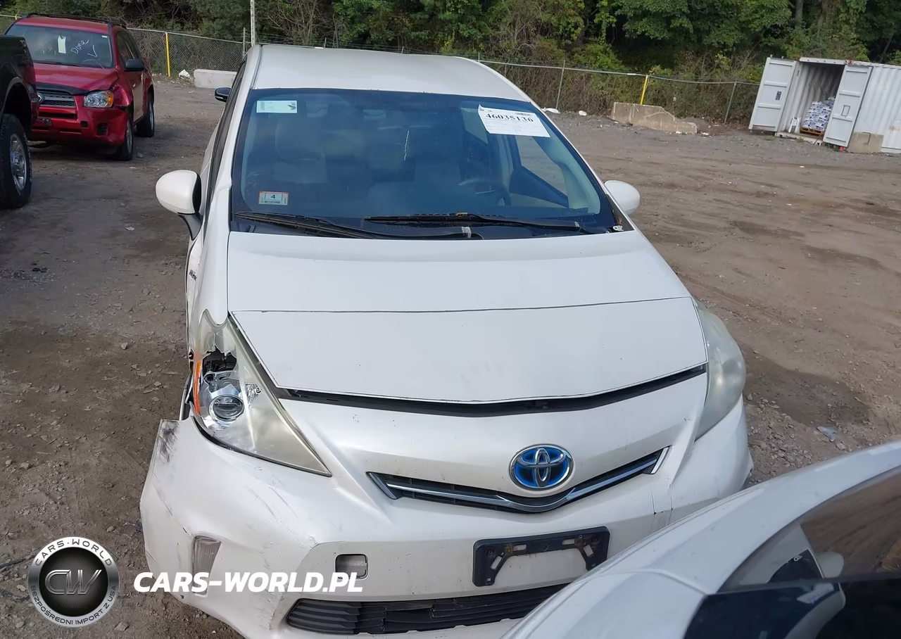 2014 Toyota Prius V Two VIN:JTDZN3EUXE3317196 - 12