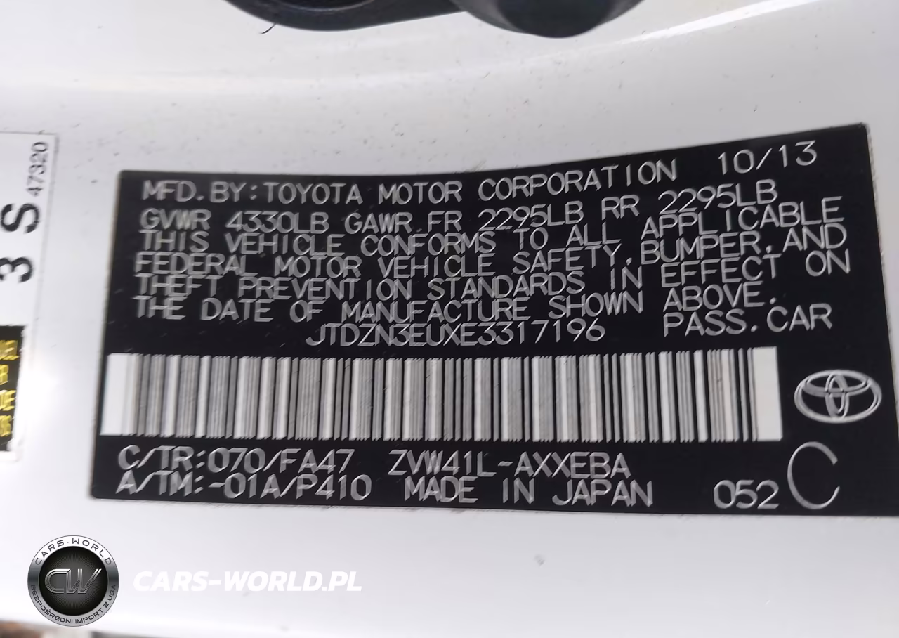 2014 Toyota Prius V Two VIN:JTDZN3EUXE3317196 - 9