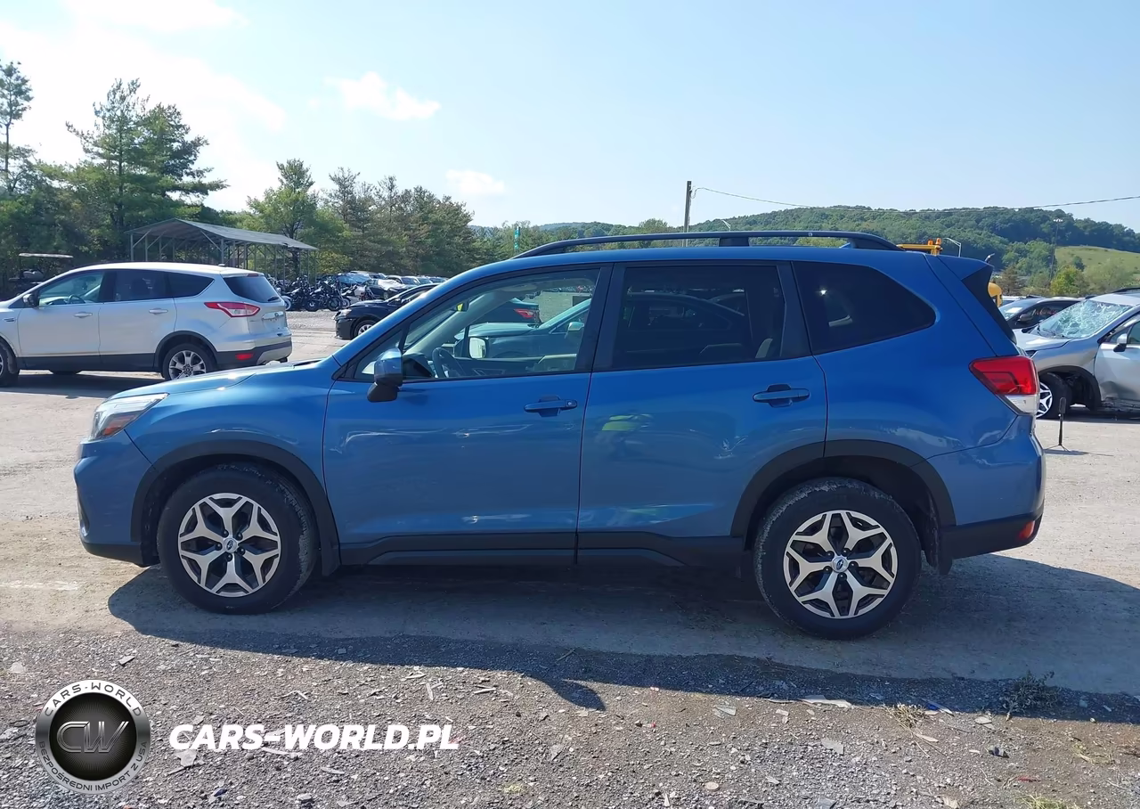 2019 Subaru Forester Premium VIN:JF2SKAEC9KH592130 - 15