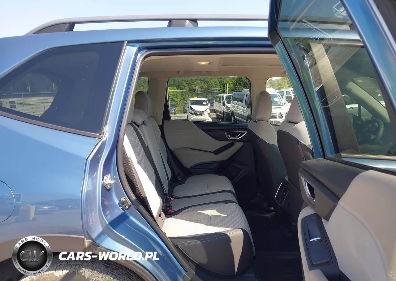 2019 Subaru Forester Premium VIN:JF2SKAEC9KH592130 - 8