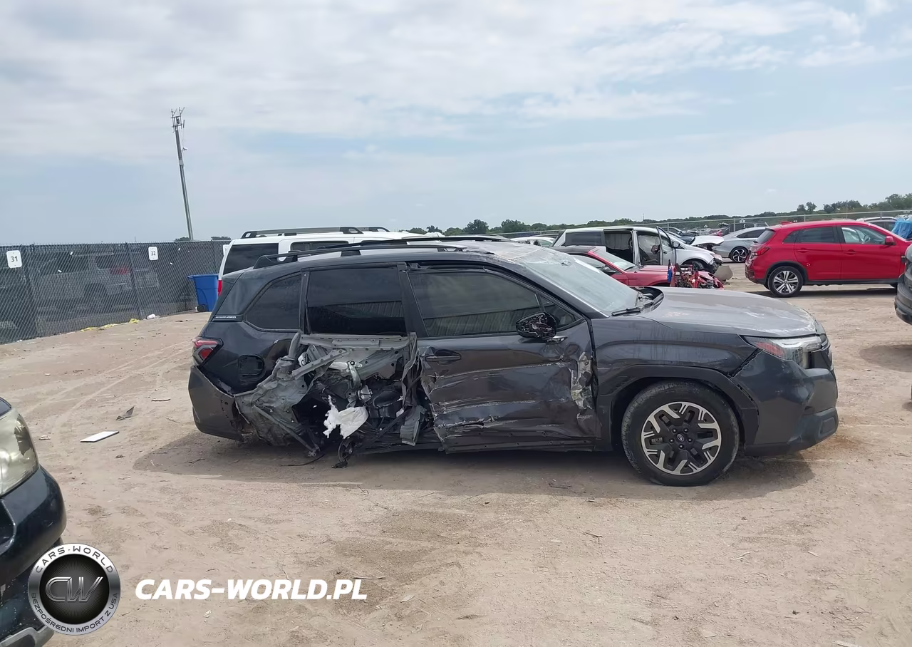 2025 Subaru Forester VIN:JF2SLDAC1SH429119 - 13