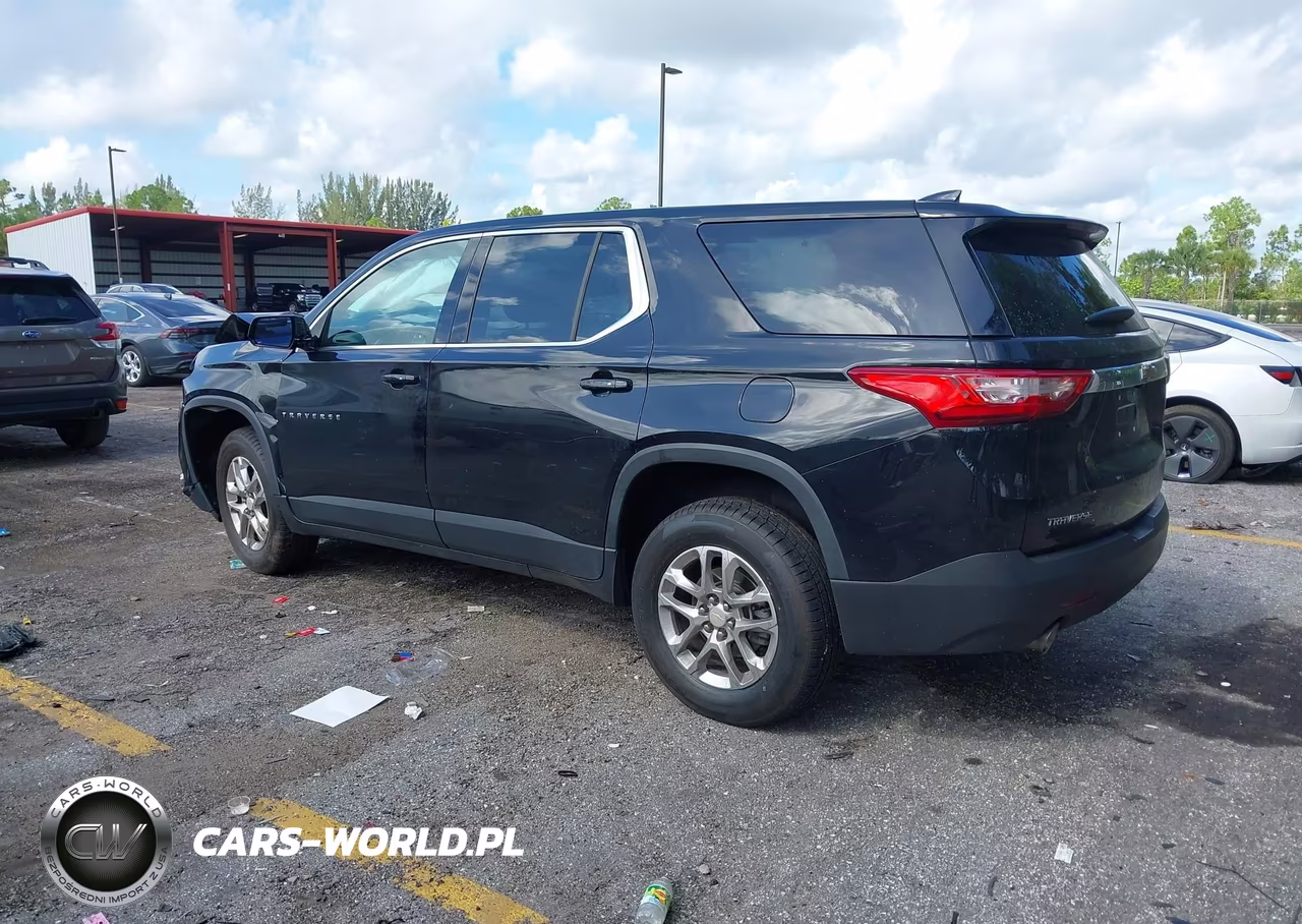 2020 Chevrolet Traverse Fwd Ls VIN:1GNERFKW4LJ249097 - 3