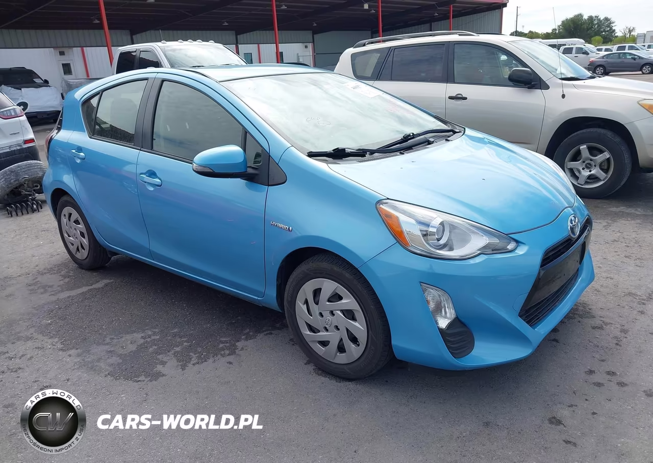 2016 Toyota Prius C Two
