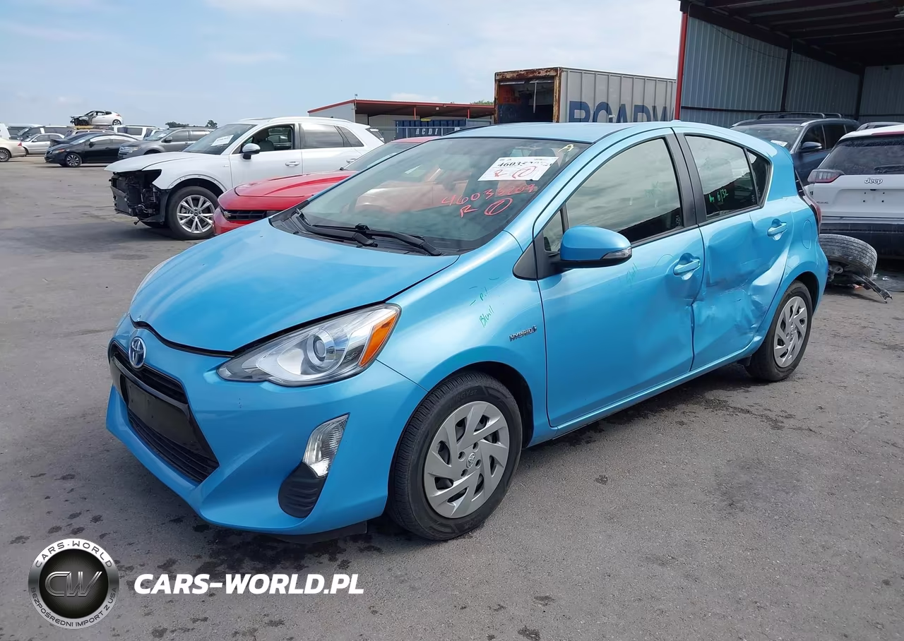2016 Toyota Prius C Two VIN:JTDKDTB38G1136614 - 2
