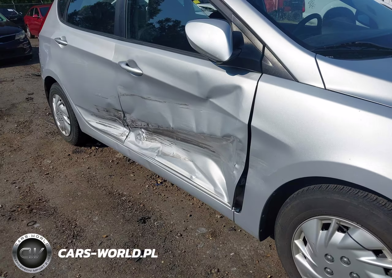 2016 Hyundai Accent Se VIN:KMHCT5AE3GU277381 - 6