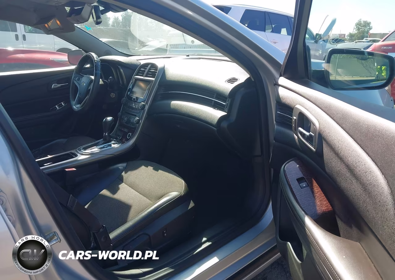CHEVROLET MALIBU 1LT VIN:1G11D5SR5DF216455 - 5