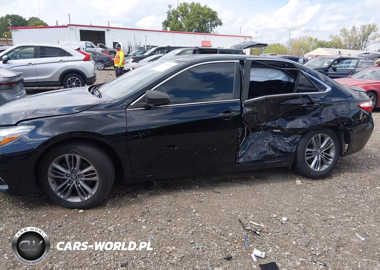2017 Toyota Camry Se VIN:4T1BF1FK6HU303595 - 14