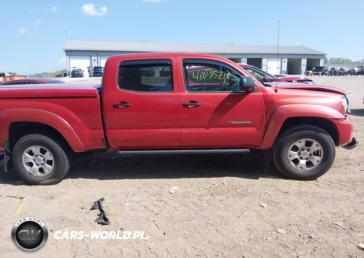 2013 Toyota Tacoma Base V6 VIN:3TMMU4FN3DM053388 - 13