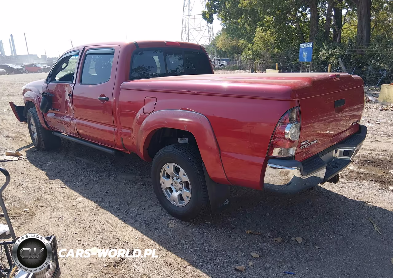 2013 Toyota Tacoma Base V6 VIN:3TMMU4FN3DM053388 - 3