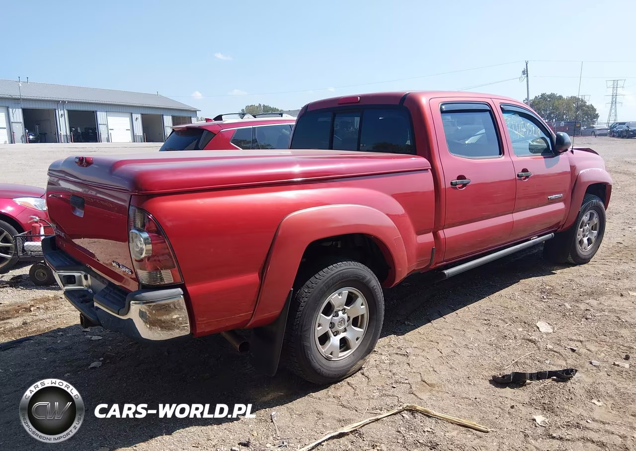 2013 Toyota Tacoma Base V6 VIN:3TMMU4FN3DM053388 - 4