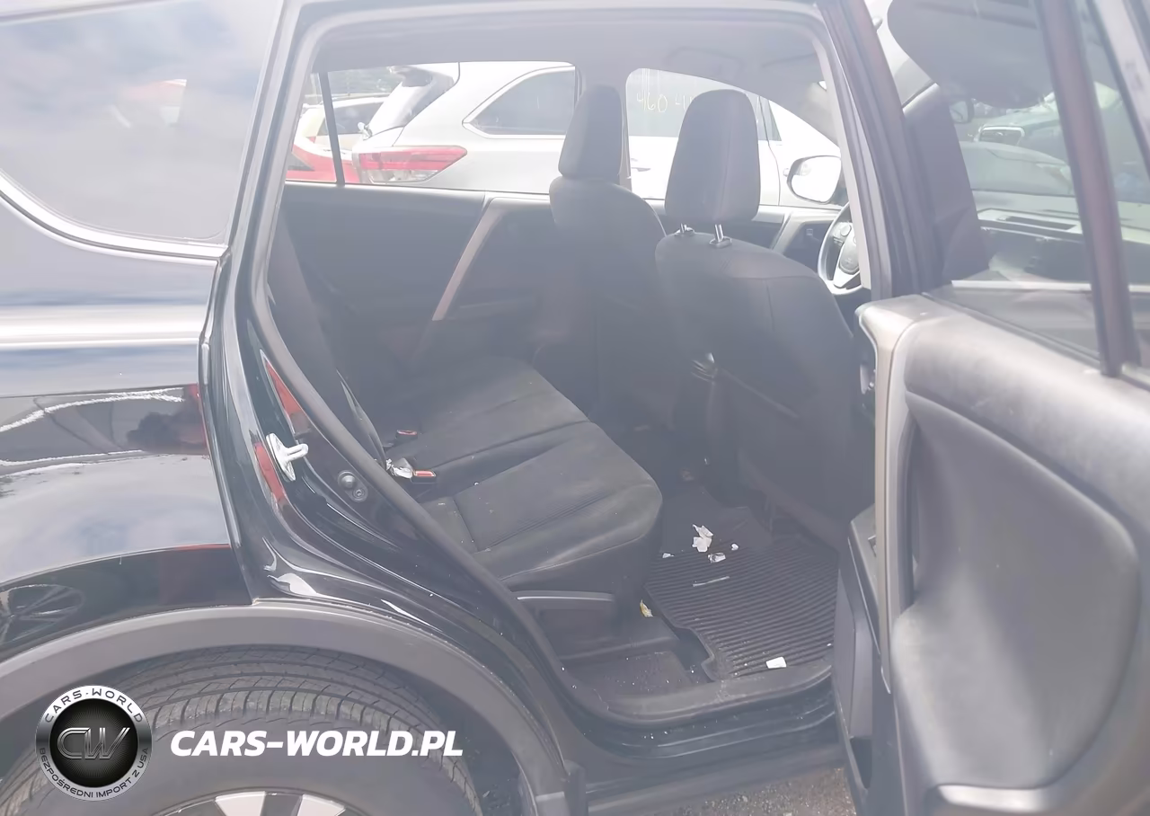 2017 Toyota Rav4 Le VIN:2T3BFREV9HW635919 - 8