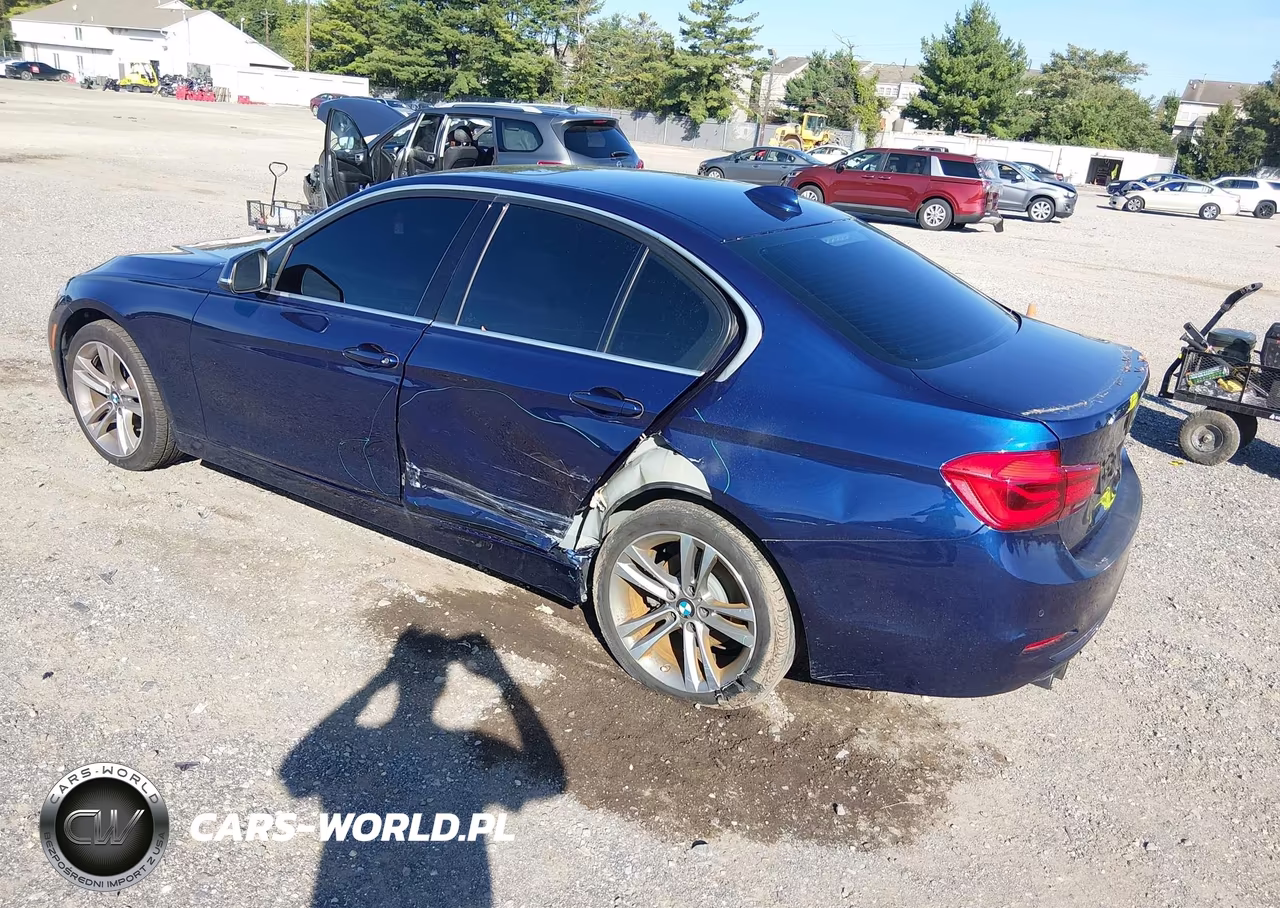 2017 BMW 330I xDrive VIN:WBA8D9G38HNU66377 - 3