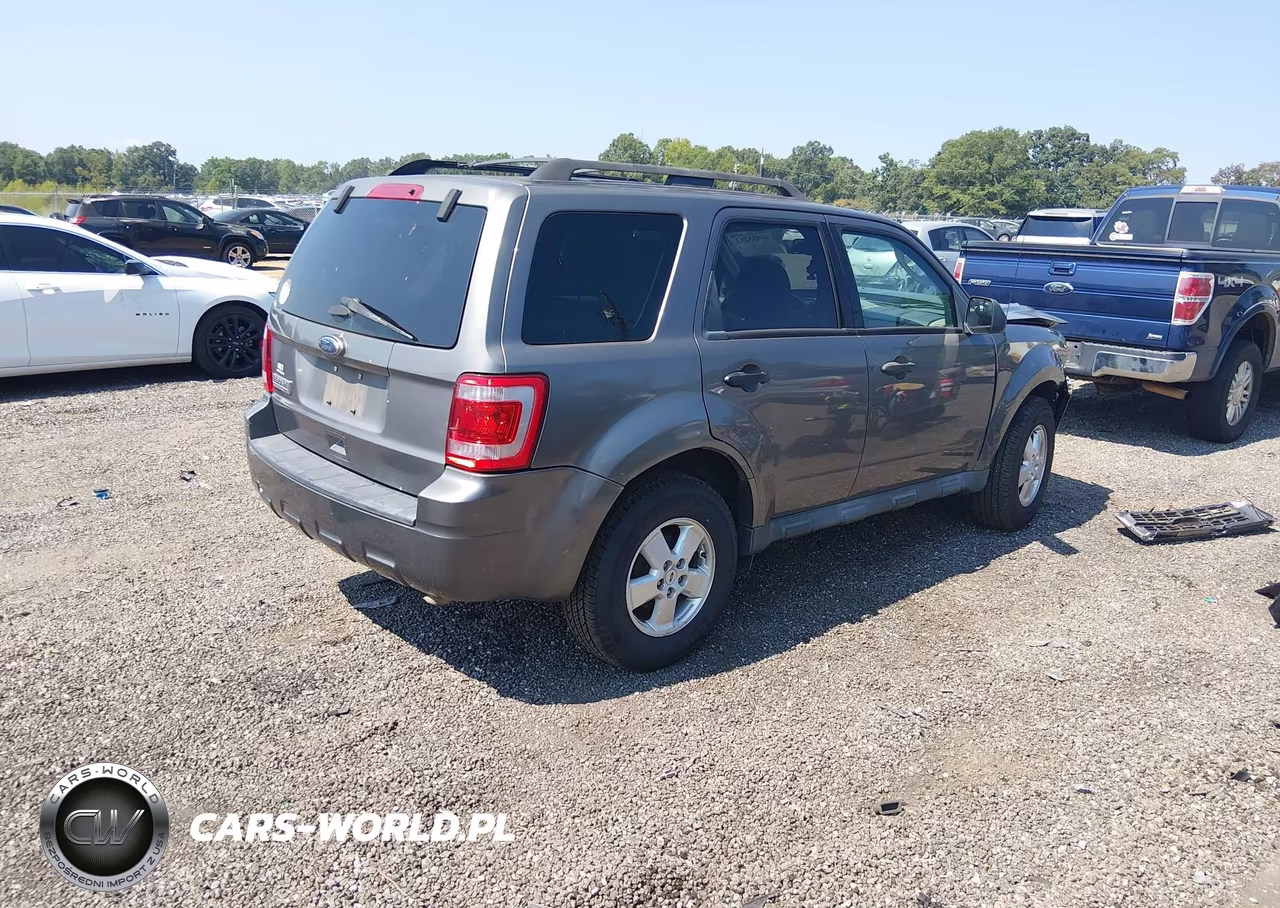 2012 Ford Escape Xlt VIN:1FMCU0D73CKB00803 - 4