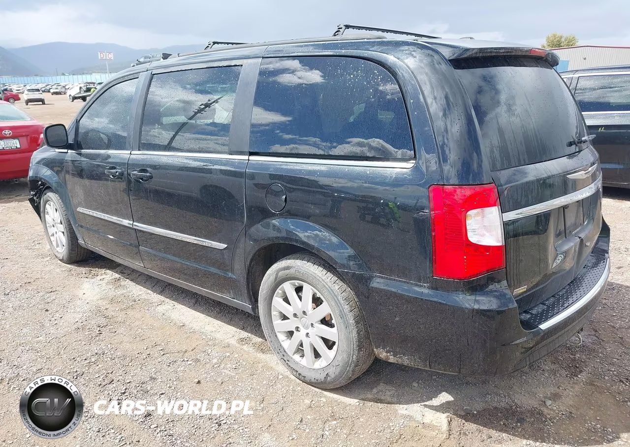 2016 Chrysler Town & Country Touring VIN:2C4RC1BGXGR301552 - 3