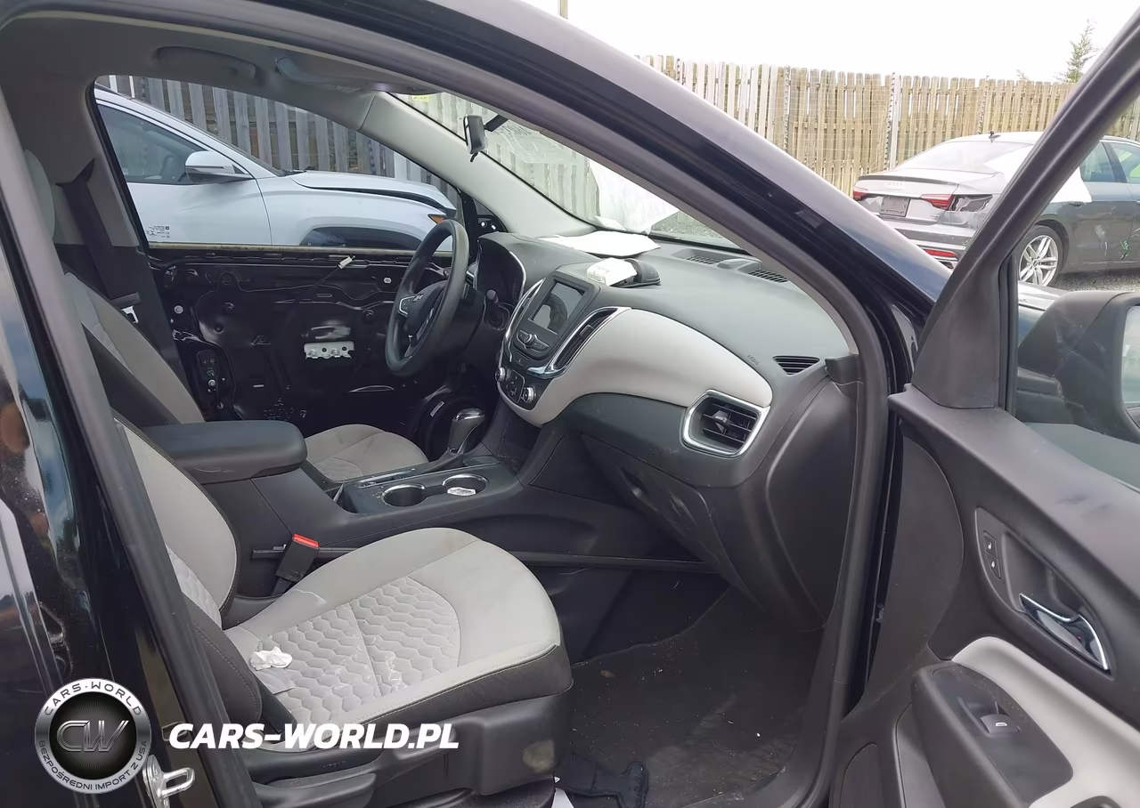 2019 Chevrolet Equinox Ls VIN:3GNAXHEV2KL353887 - 5
