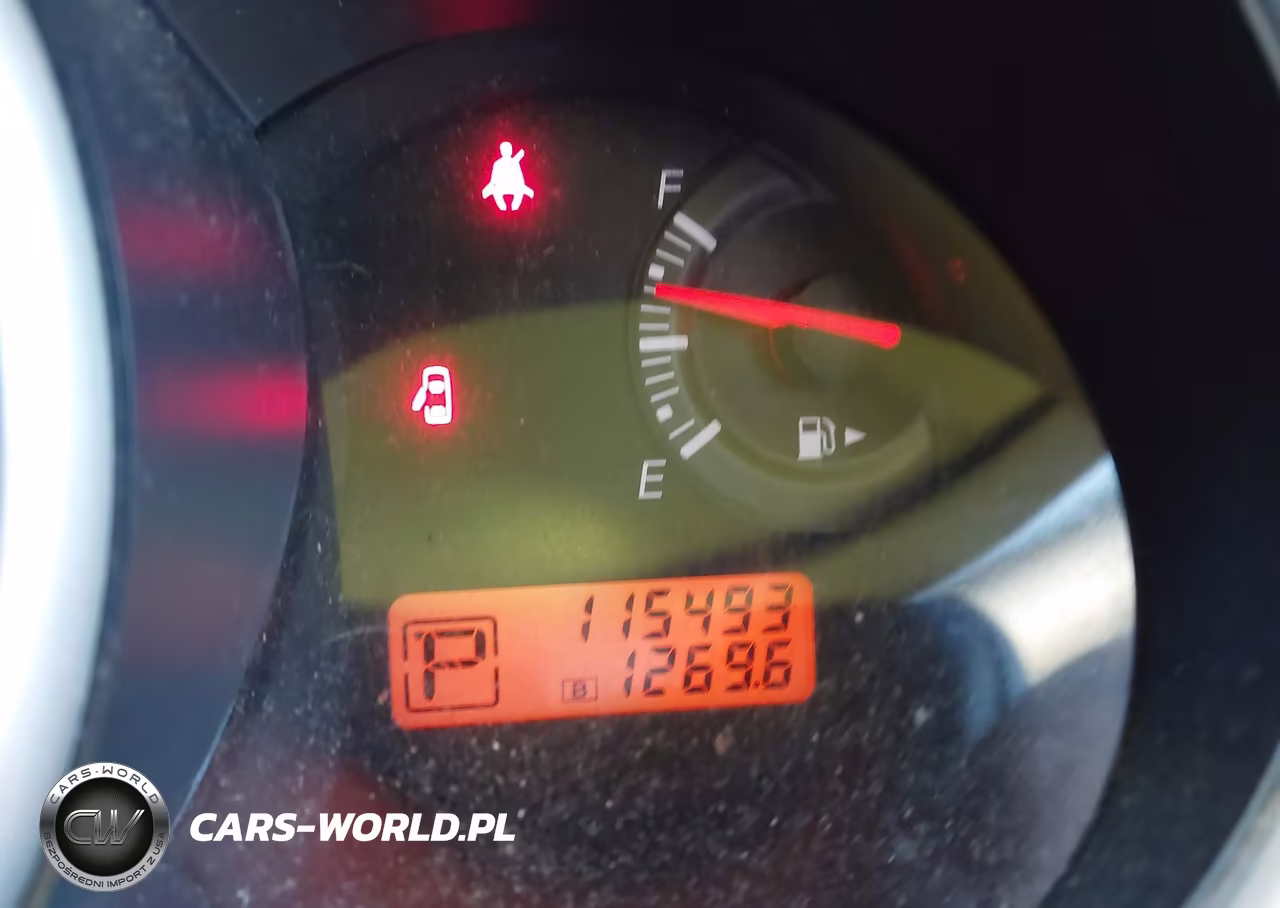 2010 Nissan Versa 1.8S VIN:3N1BC1CP6AL444716 - 15