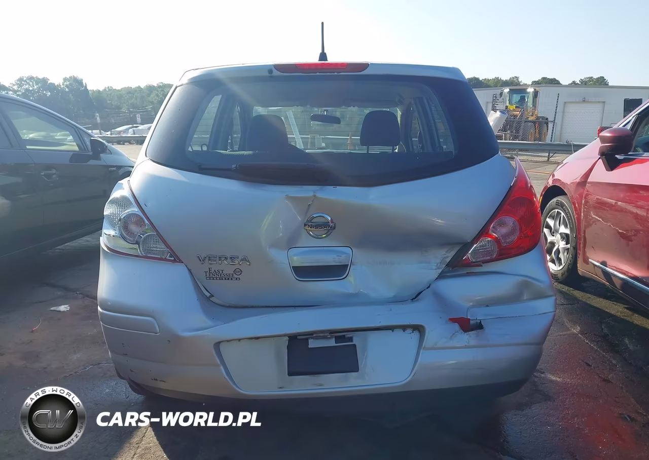 2010 Nissan Versa 1.8S VIN:3N1BC1CP6AL444716 - 16