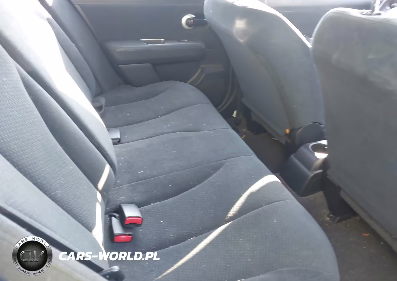 2010 Nissan Versa 1.8S VIN:3N1BC1CP6AL444716 - 8