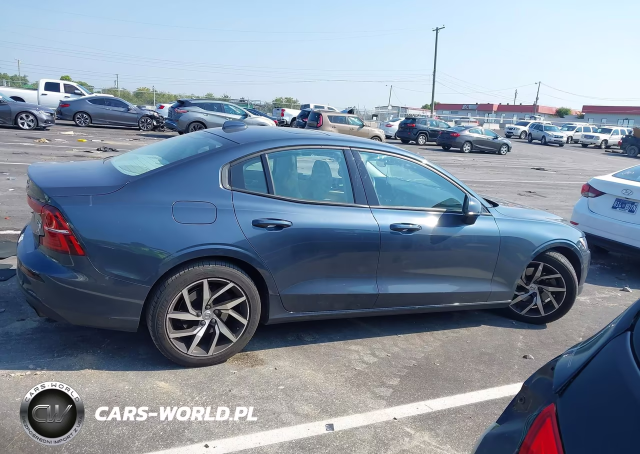 2020 Volvo S60 T5 Momentum VIN:7JR102FK2LG049254 - 13