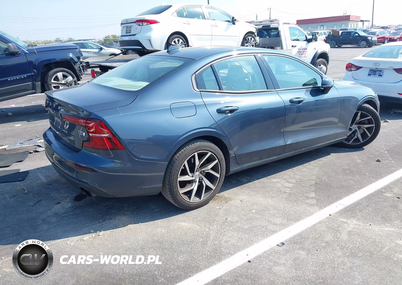 2020 Volvo S60 T5 Momentum VIN:7JR102FK2LG049254 - 4
