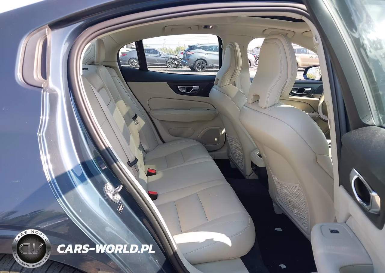 2020 Volvo S60 T5 Momentum VIN:7JR102FK2LG049254 - 8