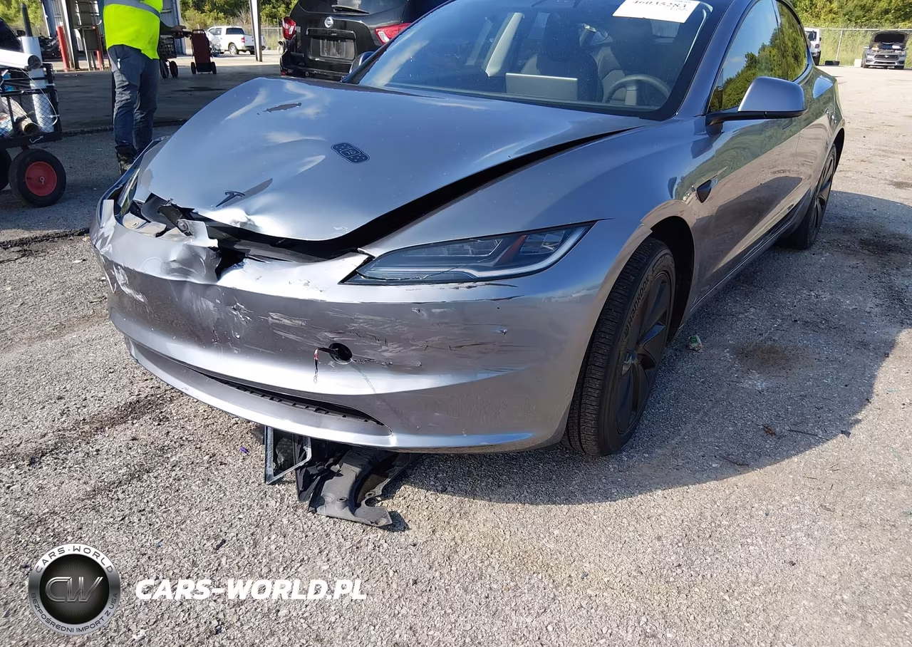 2026 Tesla Model 3 Premium Rear-Wheel Drive-Rear-Wheel Drive VIN:5YJ3E1EA9TF146831 - 6