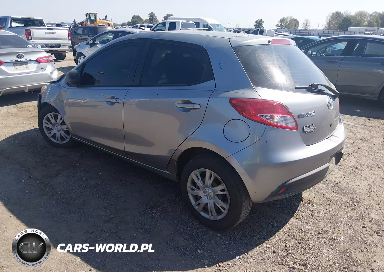 2013 Mazda Mazda2 Sport VIN:JM1DE1KY0D0166780 - 3