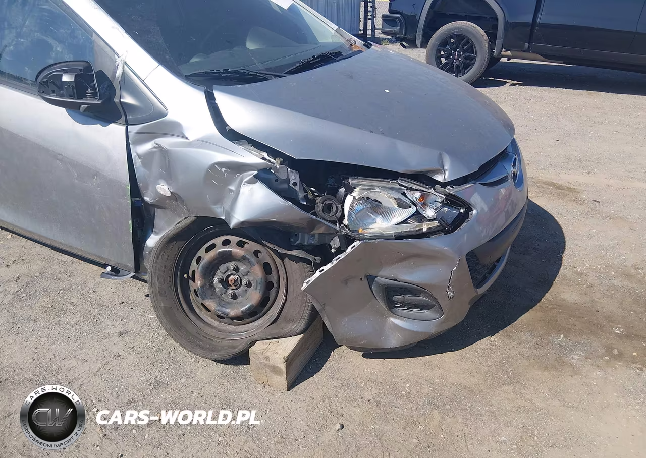 2013 Mazda Mazda2 Sport VIN:JM1DE1KY0D0166780 - 6