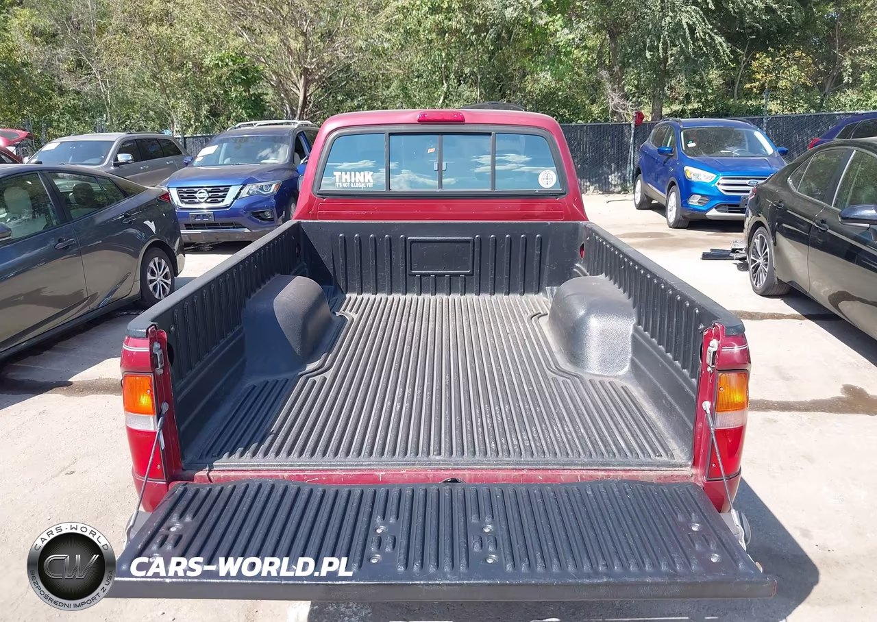 1998 Toyota Tacoma VIN:4TAWM72N1WZ123967 - 17