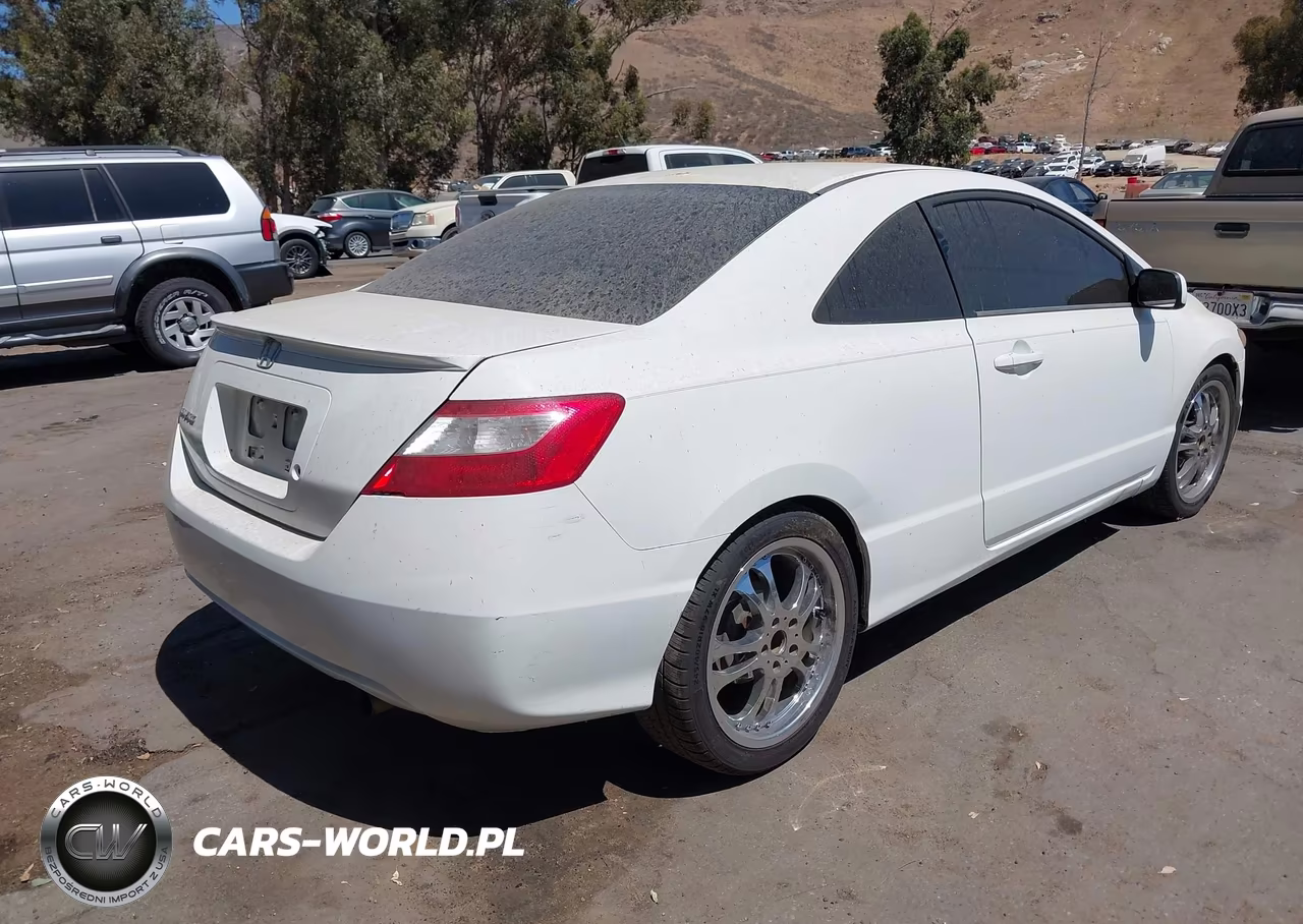 2007 Honda Civic Lx VIN:2HGFG12627H500326 - 4