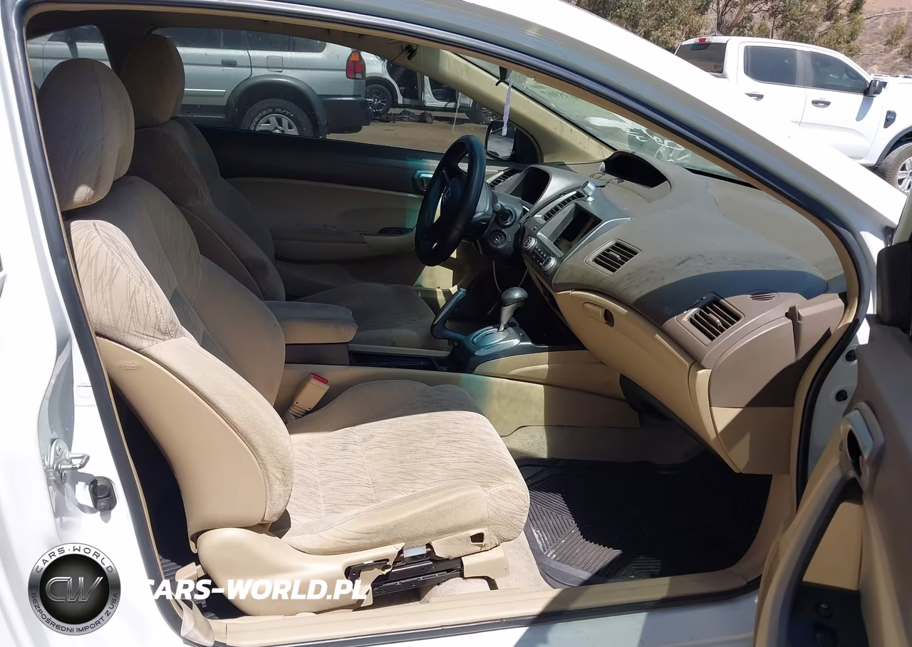 2007 Honda Civic Lx VIN:2HGFG12627H500326 - 5