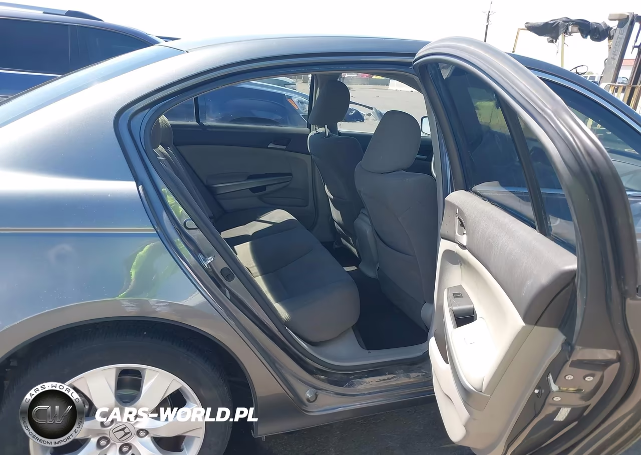 2008 Honda Accord 2.4 Ex VIN:1HGCP26718A157391 - 8