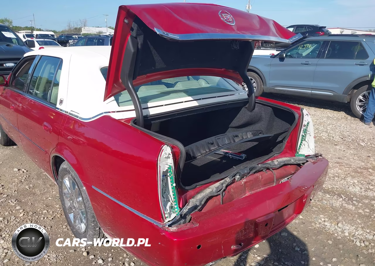 2010 Cadillac Dts 1Sd VIN:1G6KH5EY7AU115835 - 12