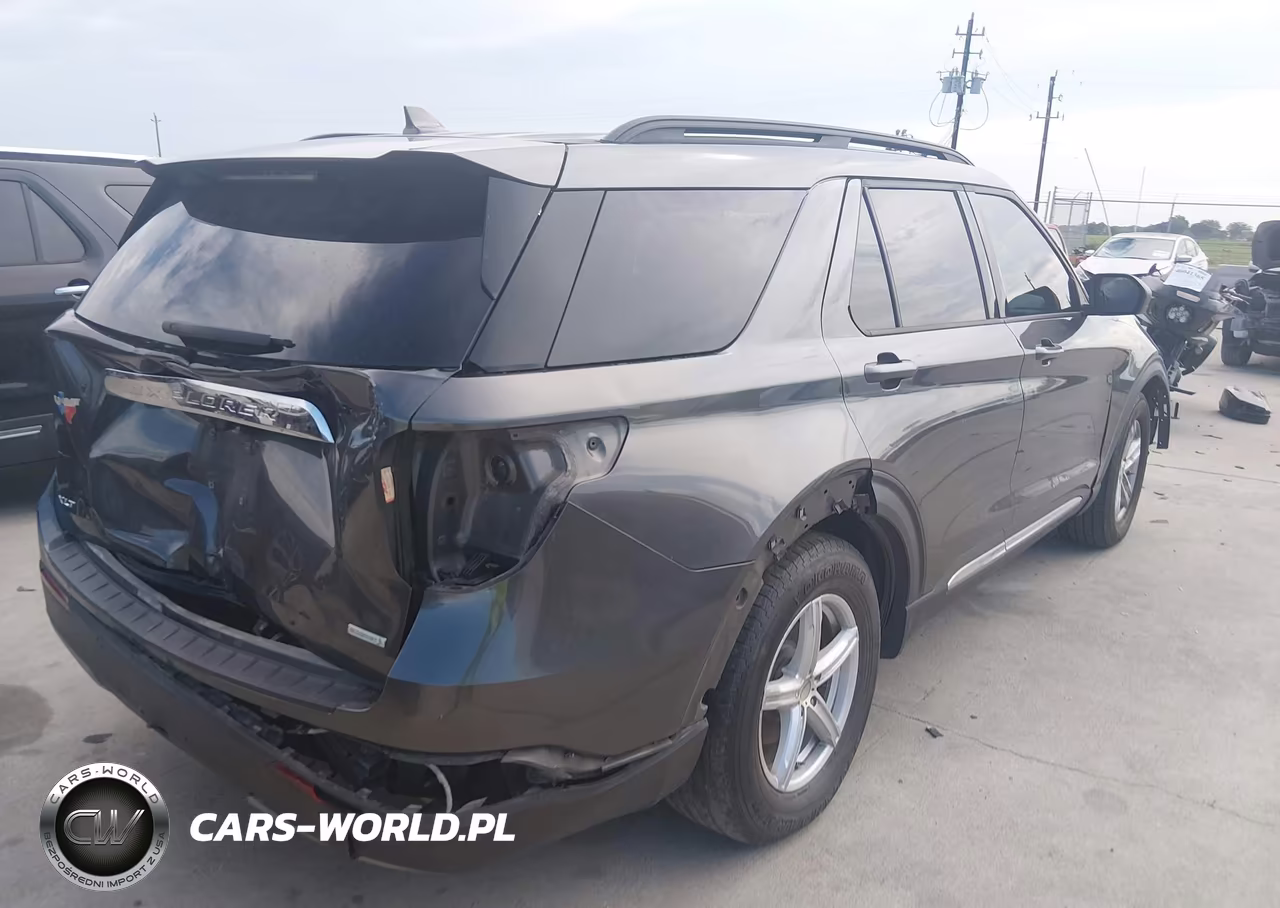 2020 Ford Explorer Xlt VIN:1FMSK7DH3LGB21270 - 4