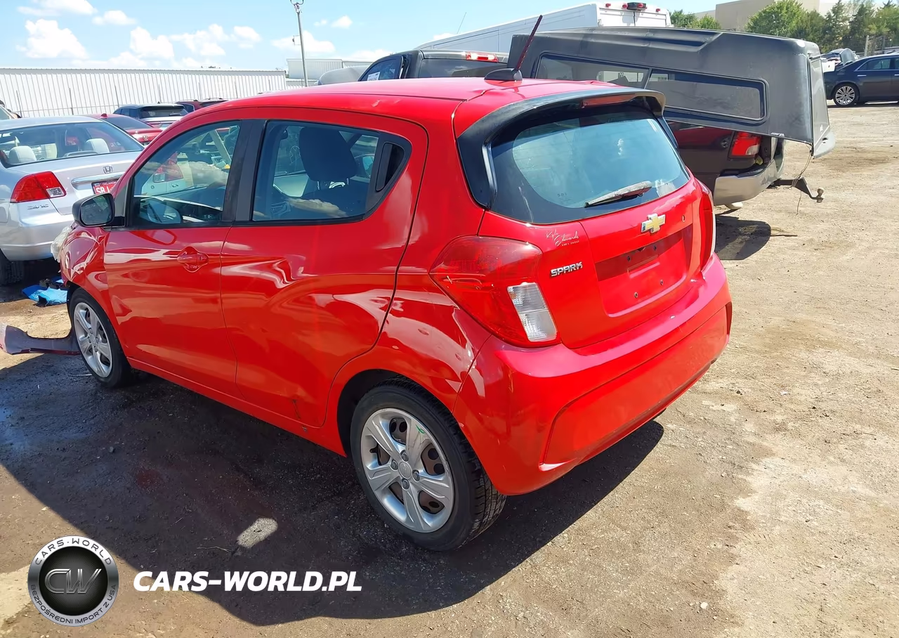 2019 Chevrolet Spark Ls Cvt VIN:KL8CB6SA0KC718691 - 3